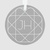 モノグラムクール、お尻ロゴスタイルVibe |グレーと白 オーナメント (裏面)