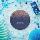 モノグラムグリッター赤面ピンクローズ金ゴールドネイビーブルー ペーパープレート (パーティー)