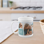 モノグラムグリッドフォトコラージュ コーヒーマグカップ<br><div class="desc">このシンプル写真マパーソナライズされたグデザインは、スナップの前面と中央お気に入りのに6個のスナップを置き、それぞれの側面にイニシャルモノグラム独身のを置く。お友達カスタマイズ、子供、孫、ペット、またはあなたの場所の6つの正方形の写真とお気に入りの、ほこりっぽいアクアティール(緑がかった色)広場に白いレタリングであなたのイニシャルと。</div>