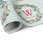 モノグラムグリーンリースクリスマスホリデーグリーン ラッピングペーパー (ロールコーナー)