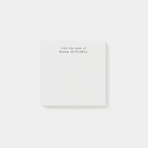 モノグラムグレイシンプルの机から