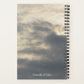 モノグラムグレーとホワイトクラウド5.5 x 8.5インチノートブック ノートブック (裏面)