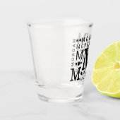 モノグラムコラージュブモダンラッパーソナライズされたク ショットグラス (左)