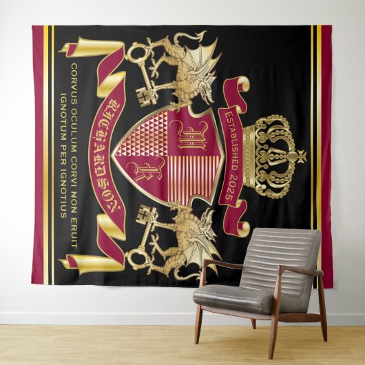 モノグラムコートオブアームズレッド金ゴールドクラウンエンブレム タペストリー (インサイチュ(横))