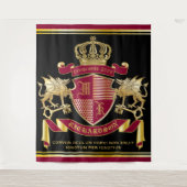 モノグラムコートオブアームズレッド金ゴールドクラウンエンブレム タペストリー (正面)