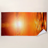 モノグラムサンセットオレンジゴールデンスカイシーオブ金ゴールド ビーチタオル (正面)