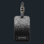 モノグラムシルバーグラムグリッタースパークル名 ラゲッジタグ<br><div class="desc">シルバーとブラックフェイクグリッタースパークルエレガントとシックモダントレンディー高級ラゲージタグモノグラムの。これらのモノグラム – あなた自身の名前を追加カスタマイズバッグラベルはあなたの名前で更新することができる。</div>