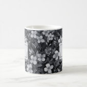 モノグラムシルバーレターフローラ水彩 コーヒーマグカップ (中央)