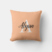 モノグラムスクリプトスタイリッシュピーチ装飾用クッション クッション (正面)