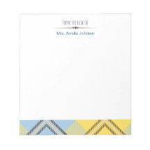 モノグラムスクリプト名ガーリータータンチェックのデスクから