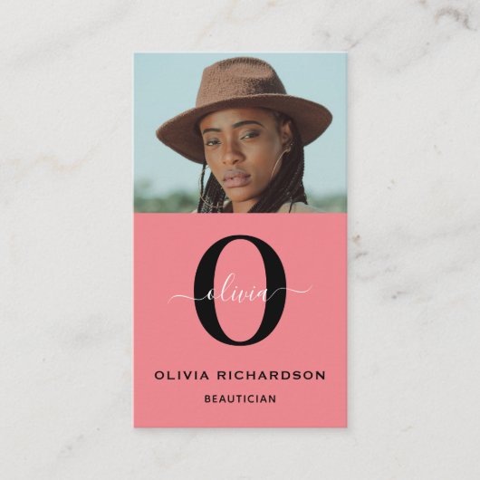 モノグラムスクリプト名白黒ピンクジョブ垂直 名刺 (正面)