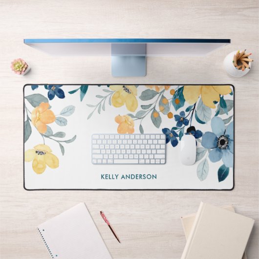モノグラムスタイリッシュイエロー&ブルーウォーター色フローラ デスクマット (オフィス1)