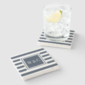 モノグラムスタイリッシュイニシャルネイビーブルーホワイトストライプ ストーンコースター (横)