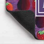 モノグラムスタイリッシュイニシャルプラムとイチゴ マウスパッド (コーナー)