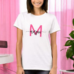 モノグラムスタイリッシュホッモダントピンク Tシャツ<br><div class="desc">私たちのモノグラムのホットピンクスタイリッシュのTシャモダンツであなたのワードローブを上昇！ホットピはっきりしたンクの色合いを特徴としパーソナライズされたて、シックでお洒落フォントのシックな見た目にあなたのモノグラムとモダンしてカスタムいる。柔らかい生地で高品質作られ、終日心地よいと耐久性を提供。このトレンディーカジュアルTシャツはアウトリングやレイヤーに最適で、スタイルと汎用性を兼ね備え、ワードローブの中でも際立ったアイテムとなっている。このファッシポップ・アートのャルなティーで、あなたの日常の服装に色とパーソナライズの追加。</div>