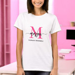 モノグラムスタイリッシュホッモダントピンク Tシャツ<br><div class="desc">私たちのモノグラムのホットピンクスタイリッシュのTシャモダンツであなたのワードローブを上昇！ホットピはっきりしたンクの色合いを特徴としパーソナライズされたて、シックでお洒落フォントのシックな見た目にあなたのモノグラムとモダンしてカスタムいる。柔らかい生地で高品質作られ、終日心地よいと耐久性を提供。このトレンディーカジュアルTシャツはアウトリングやレイヤーに最適で、スタイルと汎用性を兼ね備え、ワードローブの中でも際立ったアイテムとなっている。このファッシポップ・アートのャルなティーで、あなたの日常の服装に色とパーソナライズの追加。</div>