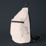 モノグラムスタイリッシュミニマモダンリスト スリングバッグ<br><div class="desc">赤面ピンクの背景のバッグスクリプトで、名前が横シンプル上にスタイリッシュ付いたスリングを作成する。自分にピッタリの大事な行事。</div>