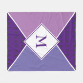 モノグラムスタイリッシュ幾何学的 |パープルマウーブ薄紫 フリースブランケット (正面(横))