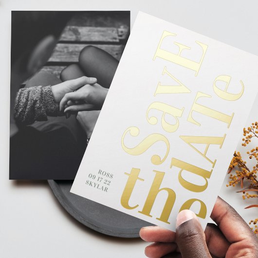 モノグラムセージ緑の白の日付を保存 箔招待状