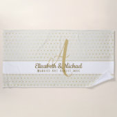 モノグラムニュー結婚リュウズの金ゴールドギフトエレガント ビーチタオル (正面)