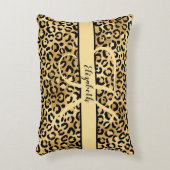モノグラムネームブラック金ゴールドヒョウcheetahプリント アクセントクッション (正面(垂直))