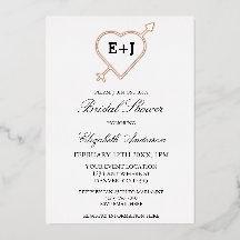 モノグラムハートおよび矢印ブライダルシャワー