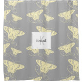 モノグラムバタフライイエローグレーアート シャワーカーテン (正面)