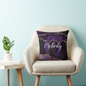 モノグラムパーソナライズされたと名前パープルと金ゴールド クッション (椅子)