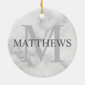 モノグラムパーソナライズされたと名前マーブルルック セラミックオーナメント (裏面)