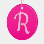 モノグラムパーソナライズされたパステルとホットピンク セラミックオーナメント (左)