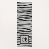 モノグラムパーソナライズされたラエレガントインアートブラックグレー ヨガマット (正面)