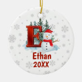 モノグラムパーソナライズされたレターE雪だるまクリスマス セラミックオーナメント (正面)