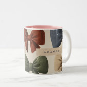 モノグラムパーソナライズされたレトロヴィンテージ弓パターン ツートーンマグカップ (正面右)