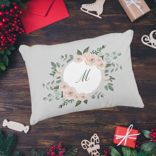 モノグラムパーソナライズされた枕フローラリース アクセントクッション