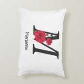 モノグラムパーソナライズされた編集可能M文字赤花f アクセントクッション (裏面(縦))