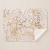 モノグラムピンクとホワイトマーブルスワール金ゴールドグリッター シェルパブランケット (正面(横))