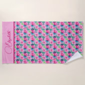 モノグラムピンク緑の青い熱帯花 ビーチタオル (正面)