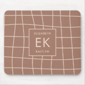 モノグラムブラウン抽象芸術グリッド マウスパッド (正面)