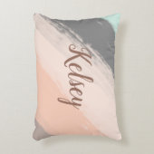 モノグラムブラシストロークカラフル | アクセントクッション (正面(垂直))