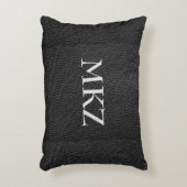 モノグラムブラックレザールックアクセントピロー アクセントクッション (正面(垂直))