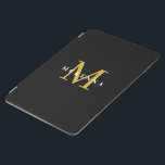 モノグラムブラック金ゴールドパーソナライズされたイニシャル名 iPad AIR カバー<br><div class="desc">黒モダンと金ゴールドのデザインはモノグラムと名パーソナライズされた前のイニシャルを特徴とする。</div>