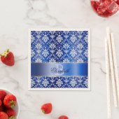 モノグラムブルーとホワイトダマスク スタンダードカクテルナプキン (インサイチュ)