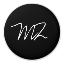 モノグラムホワイトオンブラック