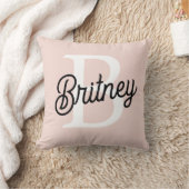 モノグラムモダンとネームPastelピンク クッション (ブランケット)