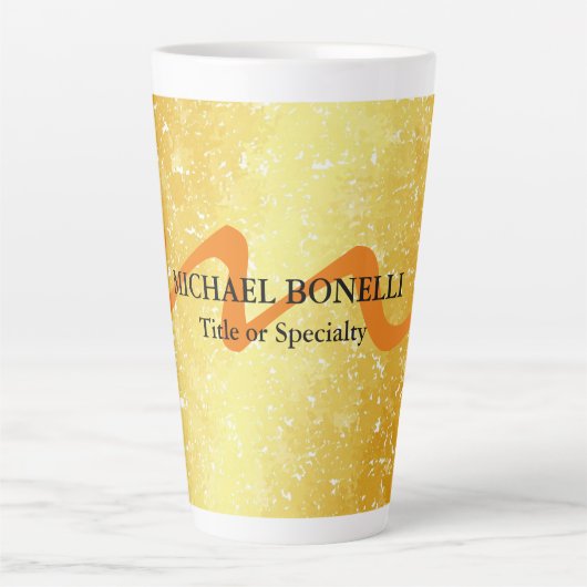 モノグラムモダンイニシャルプロフェッショナル金ゴールド色 カフェラテマグ (正面)