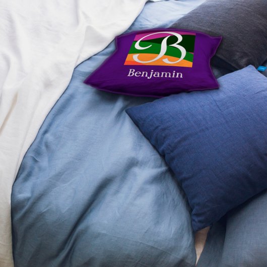 モノグラムモダンイニシャルレター紫装飾用クッション クッション