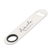 モノグラムモダンスタイリッシュシンプルの署名名 スピード栓抜き (正面アングル)