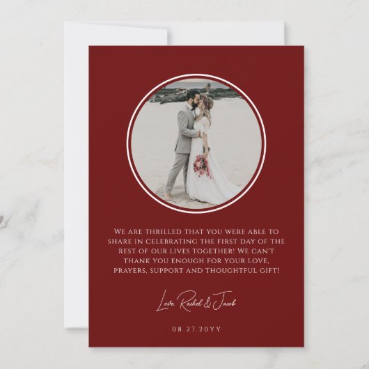 モノグラムモダンダークレッド2フォト結婚ズ サンキューカード (裏面)