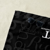 モノグラムモダン名ブラックエレガント ビーチタオル (インサイチュ)