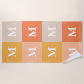 モノグラムモダン幾何色ブロック ビーチタオル (正面)